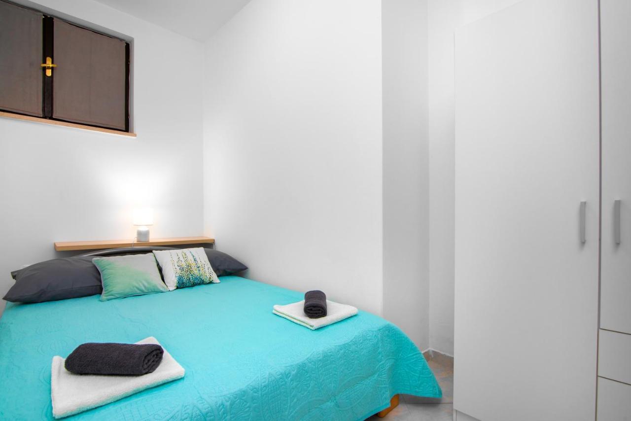 Apartment Palma Pula Extérieur photo