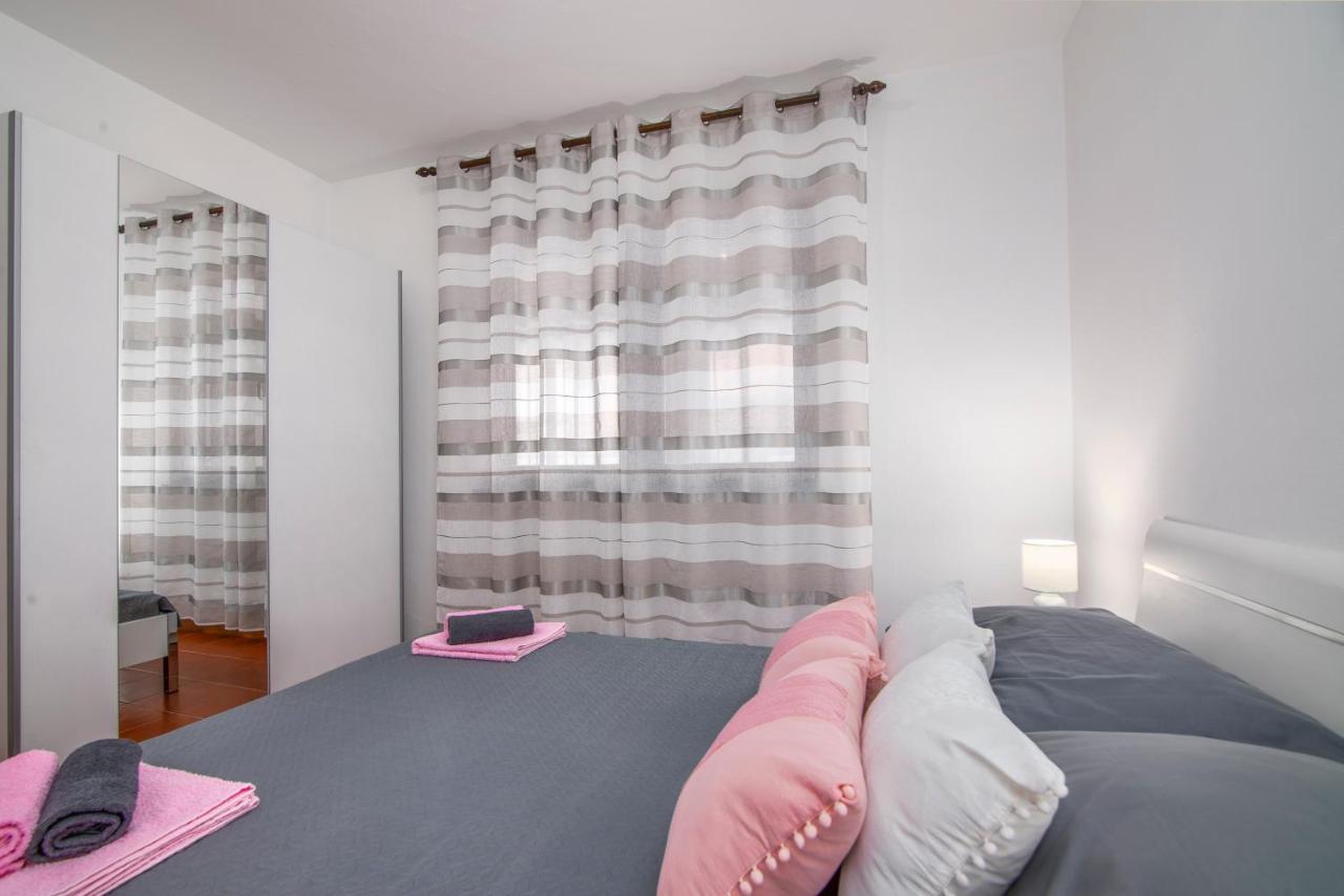 Apartment Palma Pula Extérieur photo