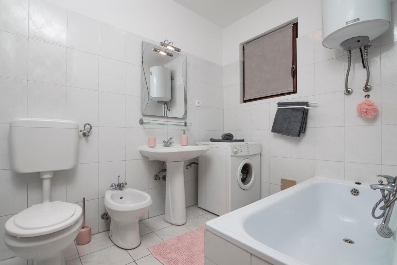Apartment Palma Pula Extérieur photo