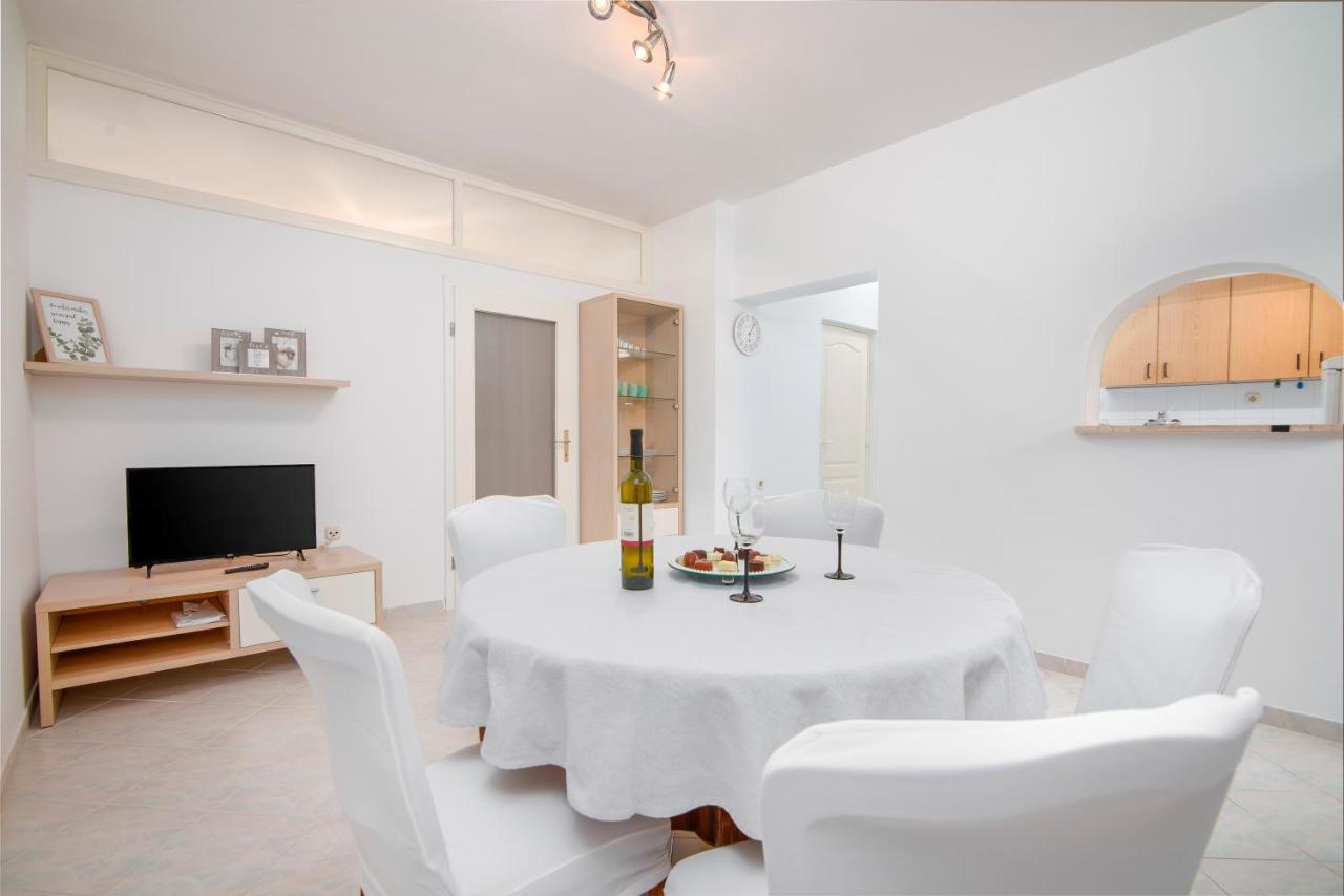 Apartment Palma Pula Extérieur photo